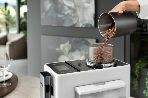 Kaffeevollautomat De’Longhi EXAM440.55.W Rivelia Milk Weiß – Bild 12