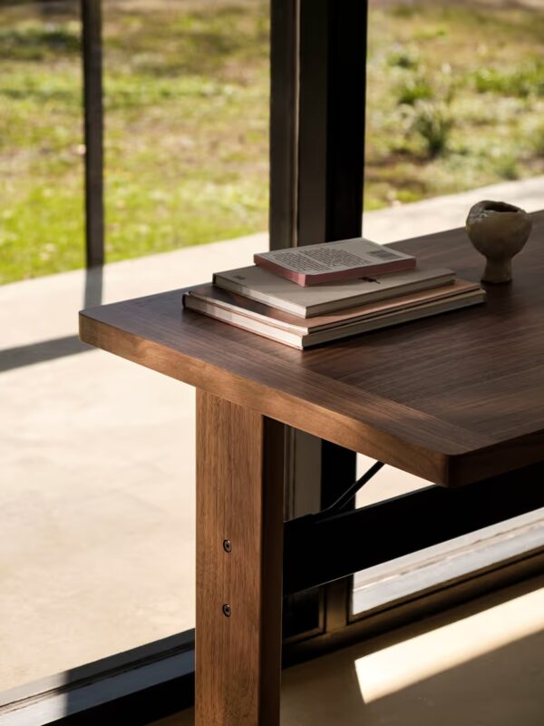 HAY - Passerelle Desk Oak. Ink black – Bild 5