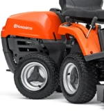 Husqvarna R 112C mit Mähdeck Combi 85 – Winterpaket mit Schneeschild, Gummileiste und Schneeketten – Modell 2025 - Afbeelding 4