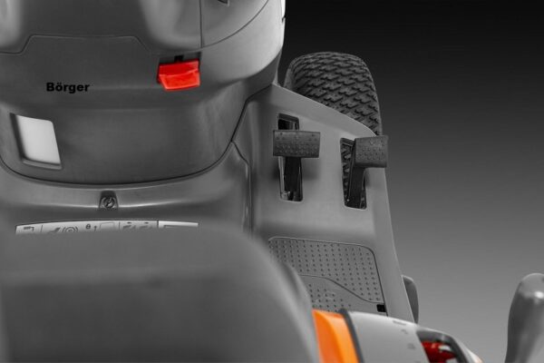 Husqvarna TS 112 -inkl. Winterpaket 110 mit Grasfangbox 210l – Bild 7