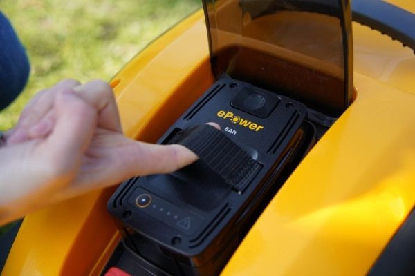 Stiga Cortacésped de batería Combi 344e Kit - Imagen 8