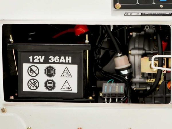 Blackstone SGB 8500-3 D-ES Generador de corriente diésel silencioso con AVR 6.3 kW – Image 3